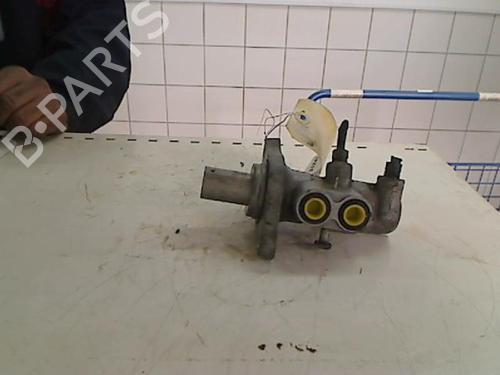 Used Brake master cylinder RENAULT ESPACE IV (JK0/1_) 2.2 dCi (JK07) (139 hp) 20435575
