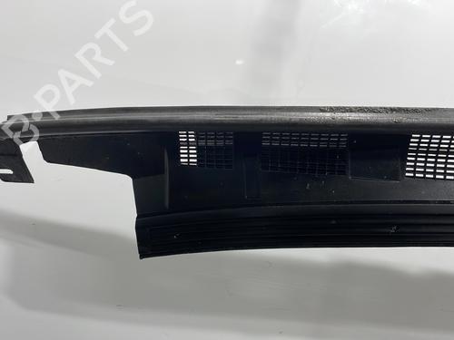 Used Scuttle panel Scuttle panel PEUGEOT 309 I (10C, 10A) 1.3 (64 hp) 31679563 31679563