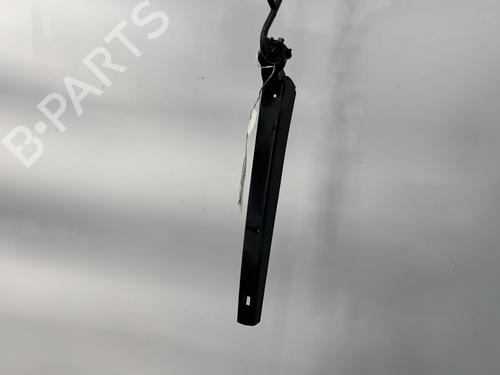 Used Rear windshield wiper arm VW GOLF VI (5K1) 1.4 TSI (122 hp) 23778462