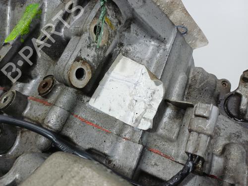 Used Gearbox Gearbox TOYOTA YARIS (_P9_) 1.4 D-4D (NLP90_, NLP90R) (90 hp) 35938401 35938401