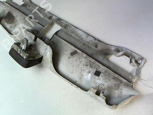 Grille PEUGEOT 406 (8B) 1.9 TD | BP20474795C40 