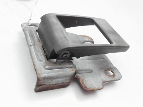 Used Front left interior door handle Front left interior door handle 22102956 22102956