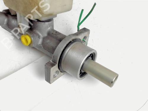 Used Brake master cylinder CITROËN C3 I (FC_, FN_) 1.4 HDi (68 hp) 20428960