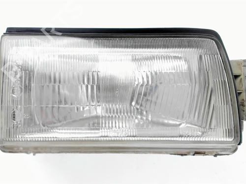 Used Right headlight Right headlight MAZDA 323 III Hatchback (BF) 1.7 D (BF7S) (57 hp) 21233721 21233721