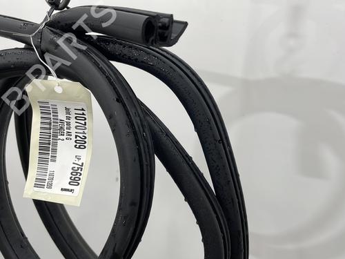 rubber-door-seal-dodge-avenger-2007-2008-2009-2010-2011-2012-2013-2014-28591081 main image