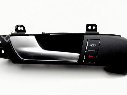Used Front left interior door handle AUDI A3 Sportback (8PA) 1.9 TDI (105 hp) 29625502