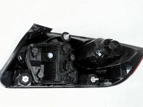 Used Left taillight Left taillight FIAT LINEA (323_, 110_) 1.3 D Multijet (323AXB11, 323AXB1A) (90 hp) 31074608 31074608