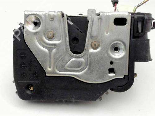 Used Front right lock MERCEDES-BENZ C-CLASS (W203) C 200 CDI (203.007) (122 hp) 24867736