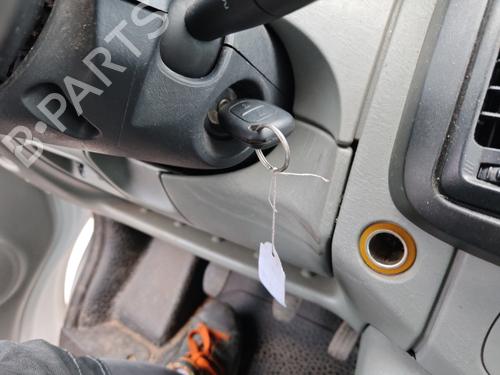 Left headlight RENAULT TRAFIC II Bus (JL) 1.9 dCI 80 (JL0B) | BP25222127C28  - Image 10