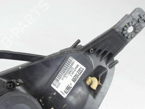 Right headlight CITROËN C3 II (SC_) 1.4 HDi 70 (SC8HZC, SC8HR0, SC8HP4) | BP39486354C29 - Image 10