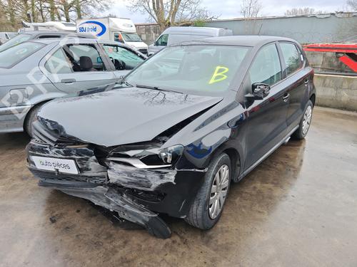 Brugte VW POLO V (6R1, 6C1) 1.6 TDI (90 hp) 4445526