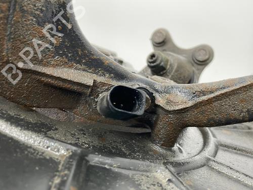 Left front steering knuckle VW GOLF VI (5K1) 1.6 TDI | BP26300113M25