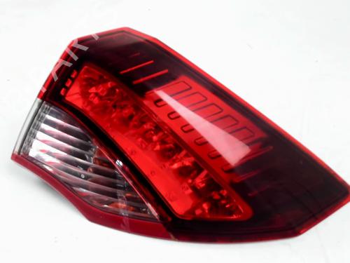 right-taillight-renault-laguna-iii-bt01-2007-2008-2009-2010-2011-2012-2013-2014-2015-32631014 main image