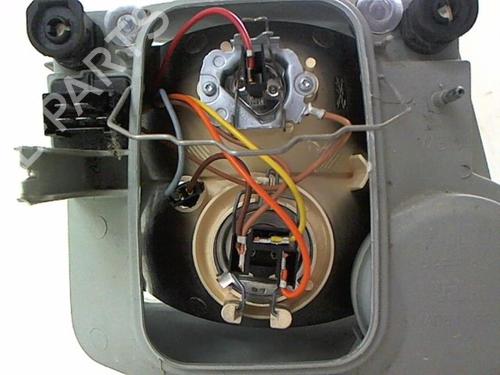 Left headlight MERCEDES-BENZ VITO Van (W638) 108 CDI 2.2 (638.094) | BP20410160C28 