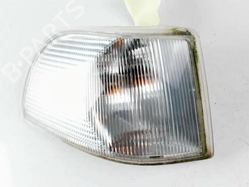 Used Right front indicator VOLVO V70 I (875, 876) 2.5 TDI (140 hp) 23779763