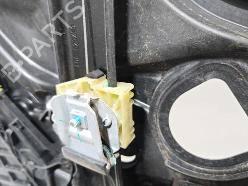 Front left window mechanism ALFA ROMEO GIULIA (952_) 2.2 D (952AEM250, 952AEA250) | BP39710381C22 - Image 3