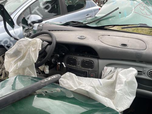 Brugte RENAULT SCÉNIC I MPV (JA0/1_, FA0_) 1.6 (JA00, JA16, JA15, JA19, JA1V, JA2B, JA2C, JA0B,... (107 hp) 4361862