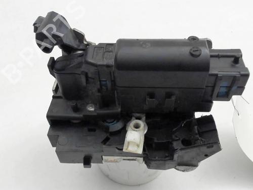 front-right-lock-dacia-lodgy-js_-2012-24319750 main image