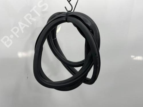 Used Rubber door seal MERCEDES-BENZ B-CLASS Sports Tourer (W245) B 180 CDI (245.207) (109 hp) 20396019