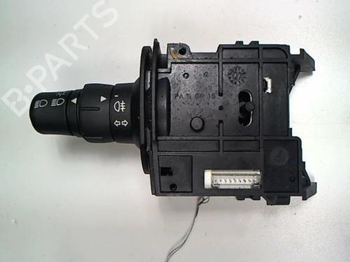 Used Switch RENAULT GRAND SCÉNIC II (JM0/1_) 1.5 dCi (JM1E) (106 hp) 20457641