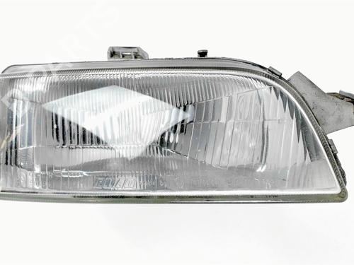 Used Right headlight FIAT PUNTO (176_) 1.7 TD (176AT) (63 hp) 20435644