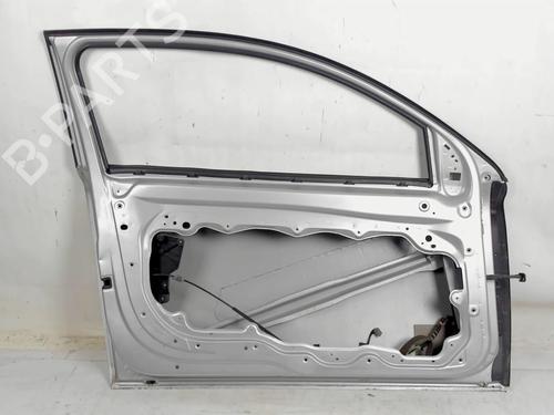 Used Left front door VOLVO C30 (533) 2.0 D (136 hp) 20421377