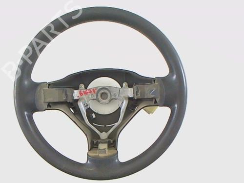 Used Steering wheel PEUGEOT 107 (PM_, PN_) 1.0 (68 hp) 20467233