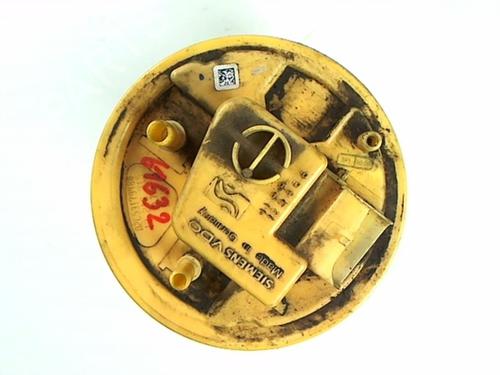 Used Fuel pump Fuel pump OPEL CORSA D (S07) 1.3 CDTI (L08, L68) (90 hp) 20422122 20422122