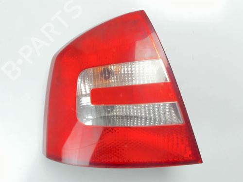 Used Left taillight Left taillight SKODA OCTAVIA II (1Z3) 1.9 TDI (105 hp) 20427809 20427809