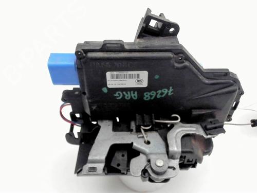 Rear left lock VW TOURAN (1T1, 1T2) 1.9 TDI | BP31074750C100