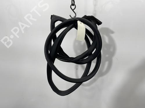 rubber-door-seal-mini-mini-clubman-r55-2006-2007-2008-2009-2010-2011-2012-2013-2014-2015-32149667 main image