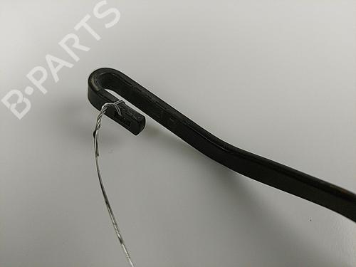 Front windshield wiper arm NISSAN PATHFINDER III (R51) 2.5 dCi 4WD | BP20398467C143 