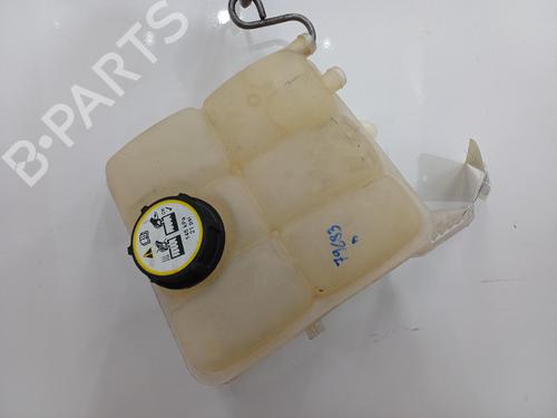 expansion-tank-ford-focus-iii-turnier-2010-2011-2012-2013-2014-2015-2016-2017-2018-2019-2020-39393385 main image