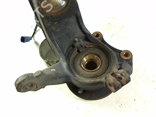 Left front steering knuckle CITROËN DS3 (SA_) 1.6 HDi 110 | BP20404142M25