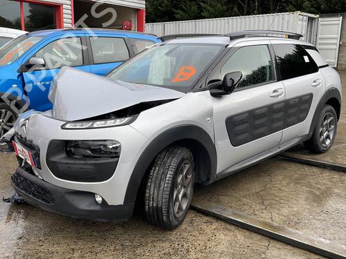 Air filter box CITROËN C4 CACTUS 1.2 VTi 82 | BP21239688M87  - Image 7