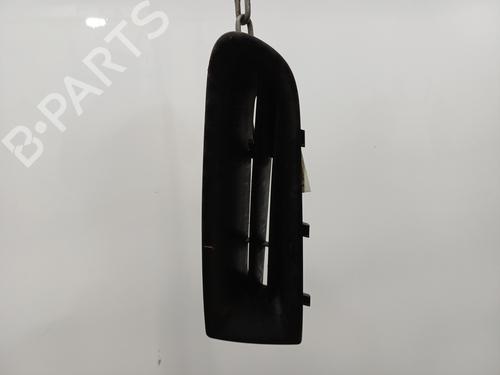 Used Grille RENAULT CLIO III (BR0/1, CR0/1) 1.5 dCi (C/BR0G, C/BR1G) (68 hp) 21565597