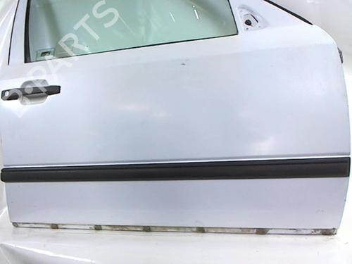 Used Right front door Right front door 21203581 21203581