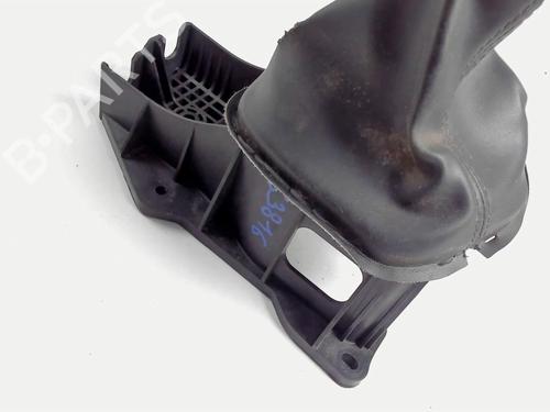 Used Gear lever RENAULT SCÉNIC III (JZ0/1_) 1.5 dCi (110 hp) 20443313