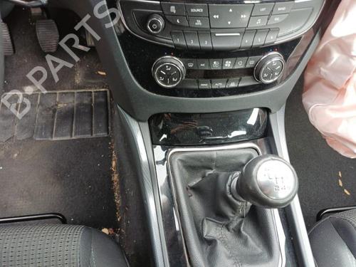 Used Parts PEUGEOT 508 SW I (8E_) 2.0 HDi 2198704