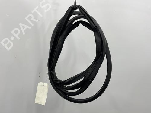 Used Rubber door seal OPEL MERIVA B MPV (S10) 1.7 CDTI (75) (110 hp) 23778692