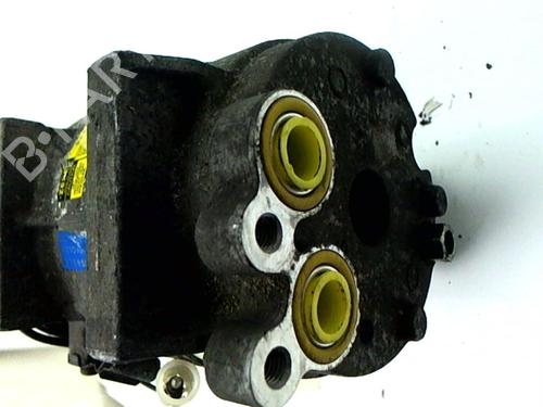 Used AC compressor AC compressor VOLVO V70 II (285) D5 (163 hp) 20421921 20421921