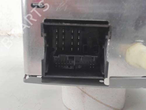 Radio FORD KUGA I 2.0 TDCi | BP20422512E6