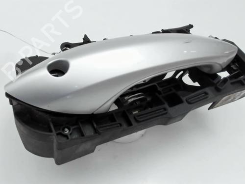 Front left exterior door handle BMW 5 Touring (F11) 520 d | BP20389271C128 