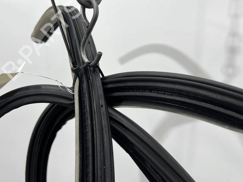 Gummiliste Gummiliste CHRYSLER 300C Touring (LX, LE) 3.0 CRD (218 hp) 32219988 32219988