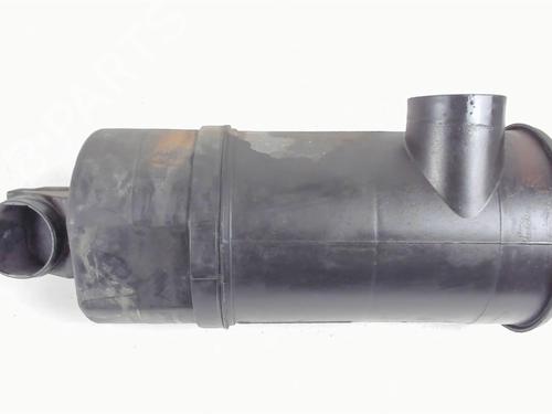 Used Air filter box PEUGEOT 205 I (741A/C) 1.1 (49 hp) 21239228