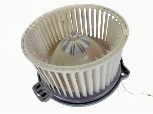 Heater blower motor TOYOTA AVENSIS Liftback (_T22_) 2.0 TD (CT220_, CT220R) | BP20474480M62 