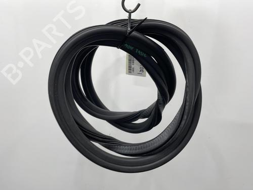 Used Rubber door seal AUDI A4 B8 (8K2) 2.0 TDI (143 hp) 20393422
