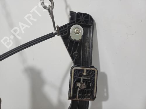 Rudehejsemekanisme ventre foran Rudehejsemekanisme ventre foran PEUGEOT 208 II (UB_, UP_, UW_, UJ_) 1.2 PureTech 100 (101 hp) 37589645 37589645