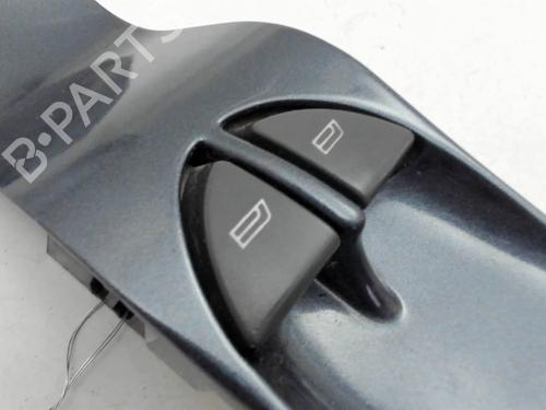 Used Left front window switch Left front window switch 39575807 39575807