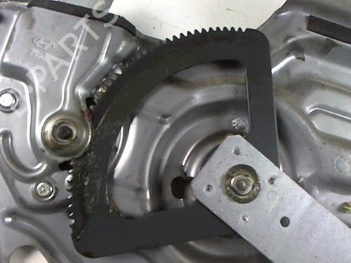 Used Front left window mechanism Front left window mechanism HYUNDAI TRAJET (FO) 2.0 CRDi (113 hp) 20386252 20386252